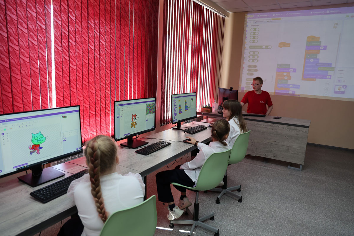    В Каменске-Уральском 2 тысячи школьников прошли «Инженерный кластер»