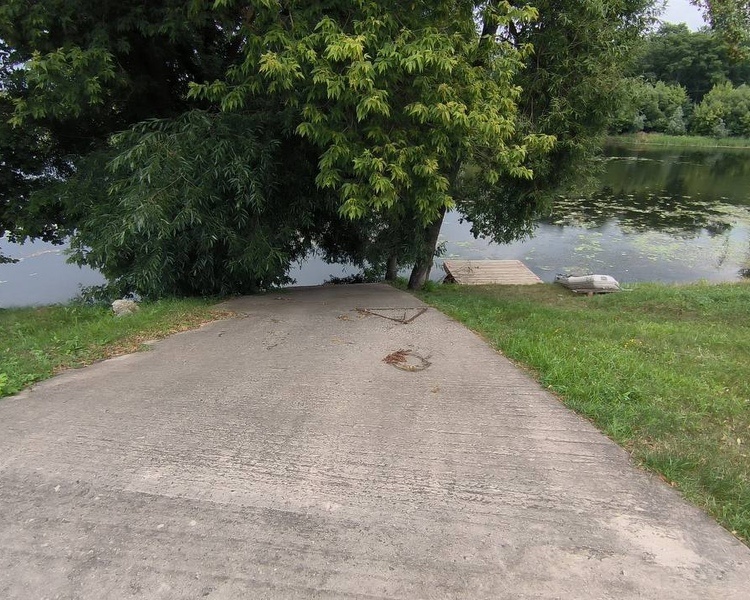     Прокуратура выявила нарушения при использовании береговой полосы реки Сейм