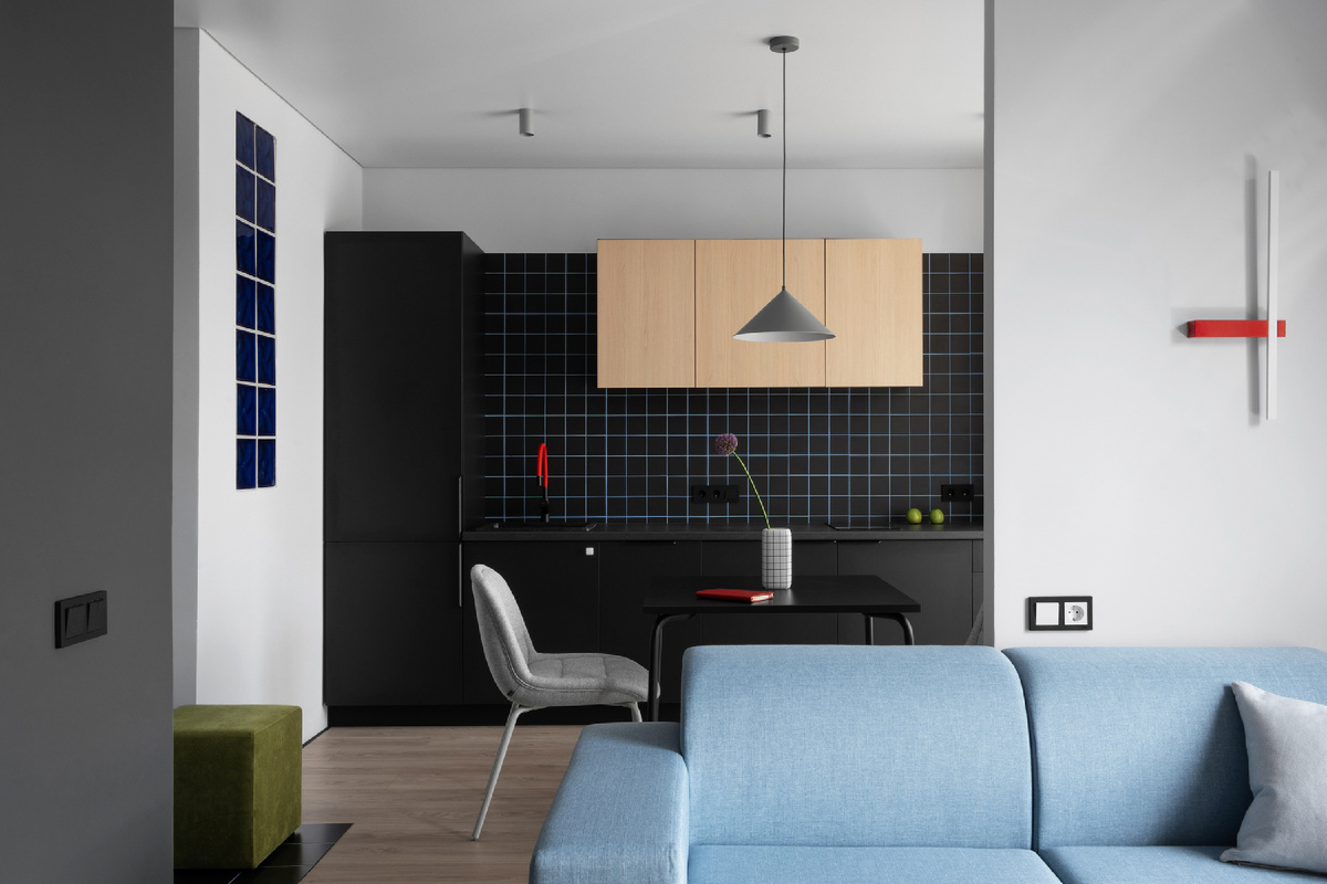 На фото: однушка 37,5 кв.м, ЖК «Первый квартал». Дизайнер: Анна Савина; фотограф: Рита Низамова