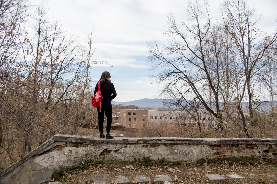    Девочки даже не знали о том, что им положены выплаты за гибель папы. Валентина ВАГАНОВА