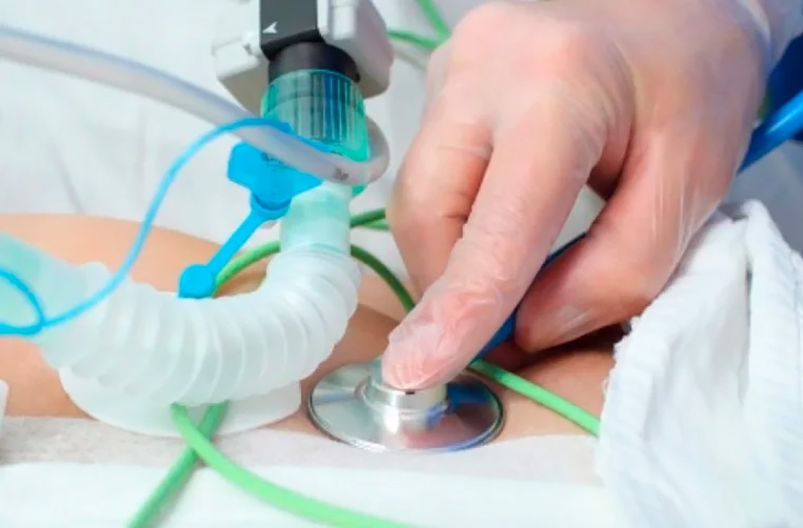     В Копыльском районе ребенок отравился растворителем