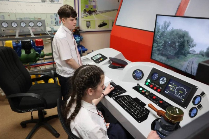    Дальневосточная железная дорога