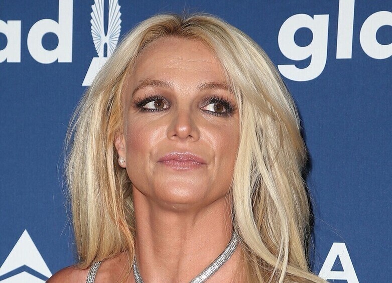     Бритни Спирс