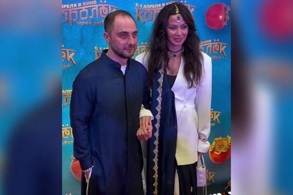 pela_kos/Instagram   📷