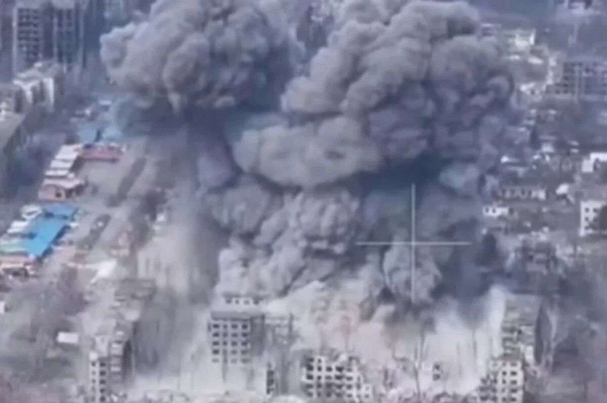    Взрыв трехтонной бомбы уничтожил скопление боевиков ВСУ в Константиновке