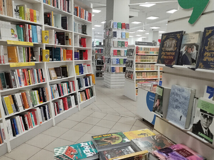     Сейчас в списке числится 1017 книг. Фото: архив МК в Питере