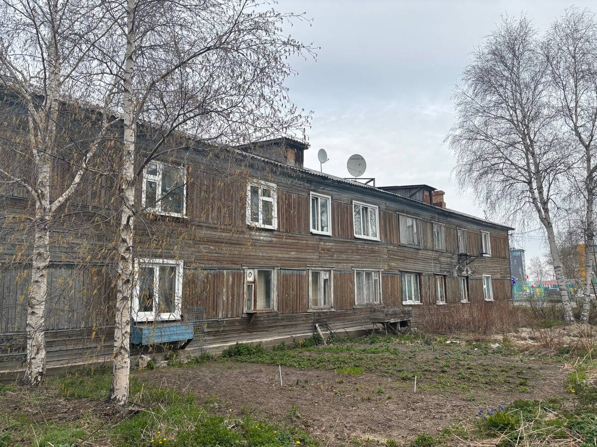    В Югре из аварийного жилья переселили 62,5 тысячи человек