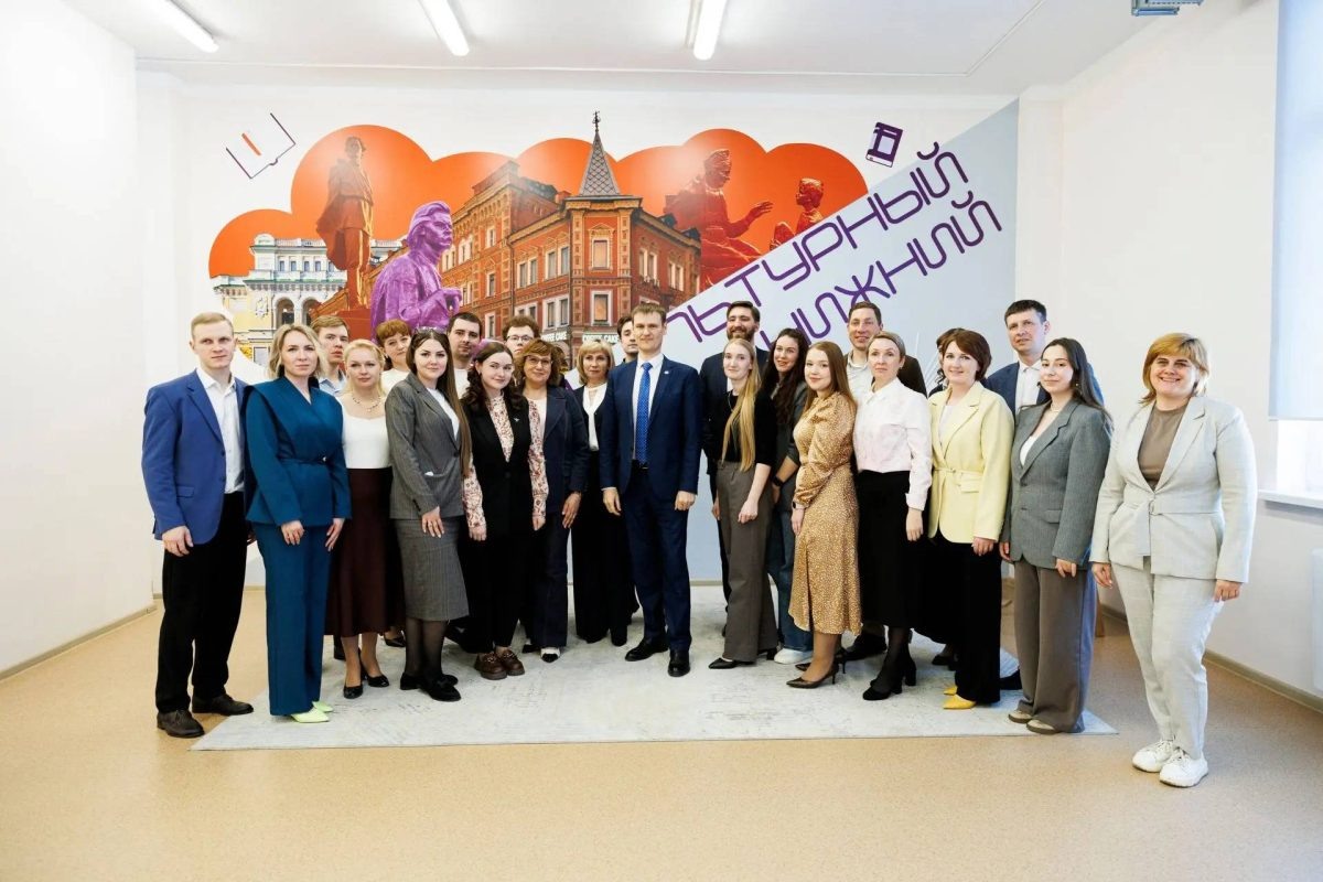    20 нижегородских педагогов вышли в финал конкурса Учитель года России