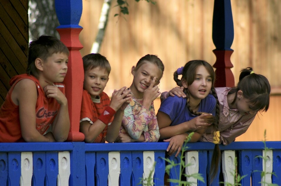    Лагерь - это настоящая образовательная и приключенческая площадка, где каждый день расписан по минутам. Олег УКЛАДОВ