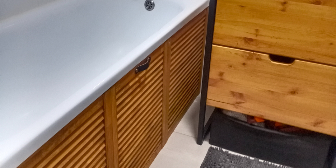 Экран под ванну из массива дерева своими руками