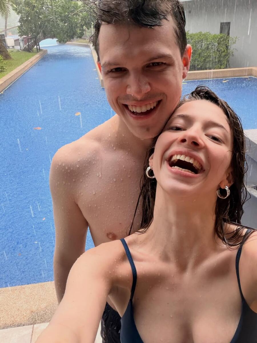    Григорий Верник и Полина Гухман в ТаиландеСоцсети Полины Гухман