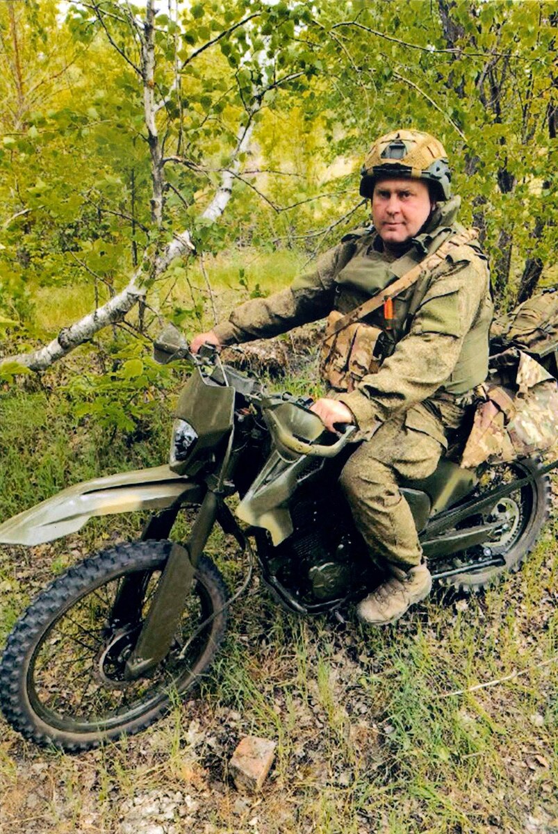 Евгений РУДКО. Добрую память о земляке будут бережно хранить. Фото предоставлено Татьяной ПОРТНОВОЙ.