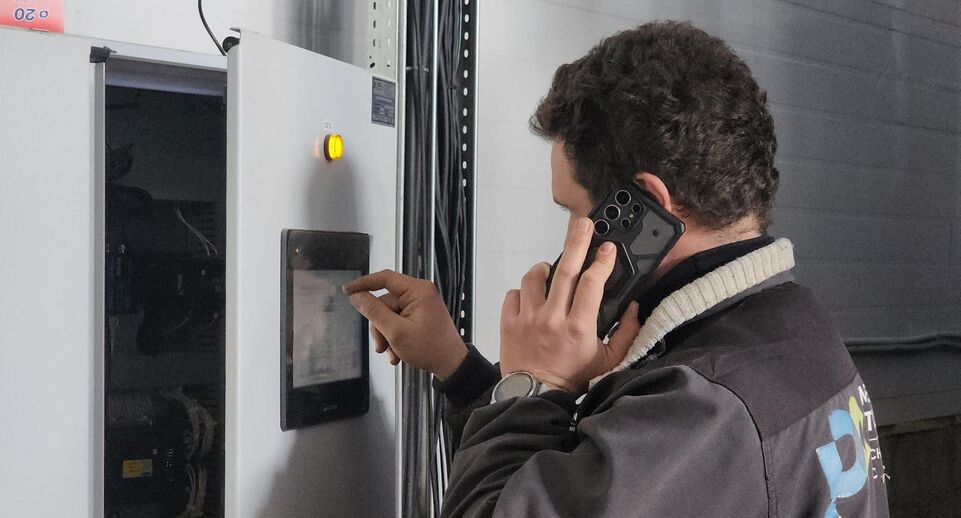    Роман Кутузов