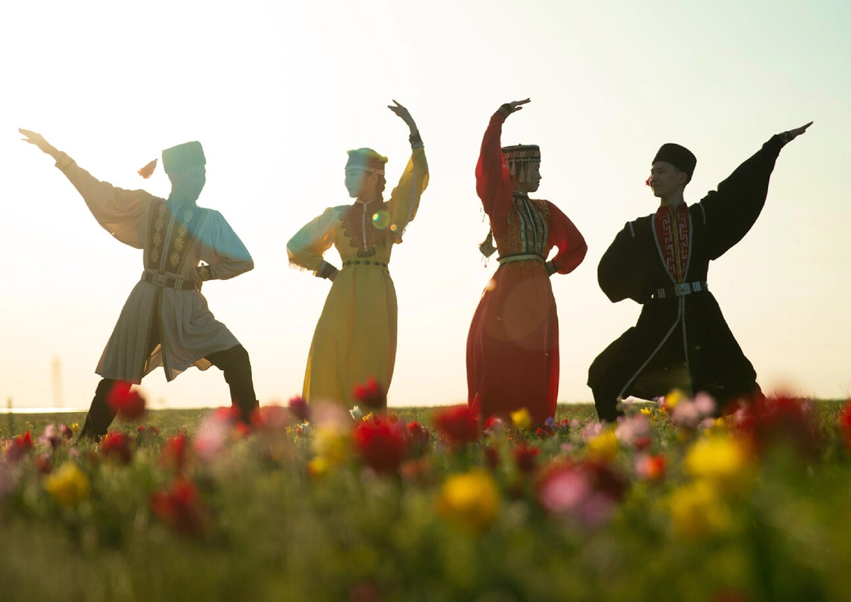 Фестиваль тюльпанов в Калмыкии