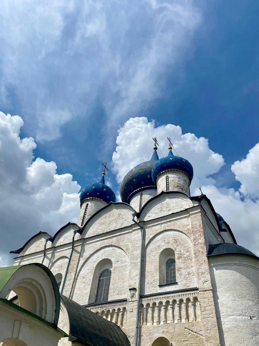 Рождественский собор в Суздале. Этот город действительно как музей под открытым небом.