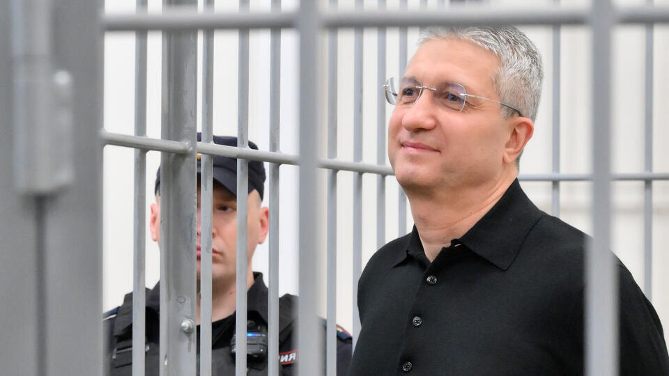     Защита экс-замминистра обороны Иванова просит пересмотреть дело о растрате РИА Новости/Григорий Сысоев