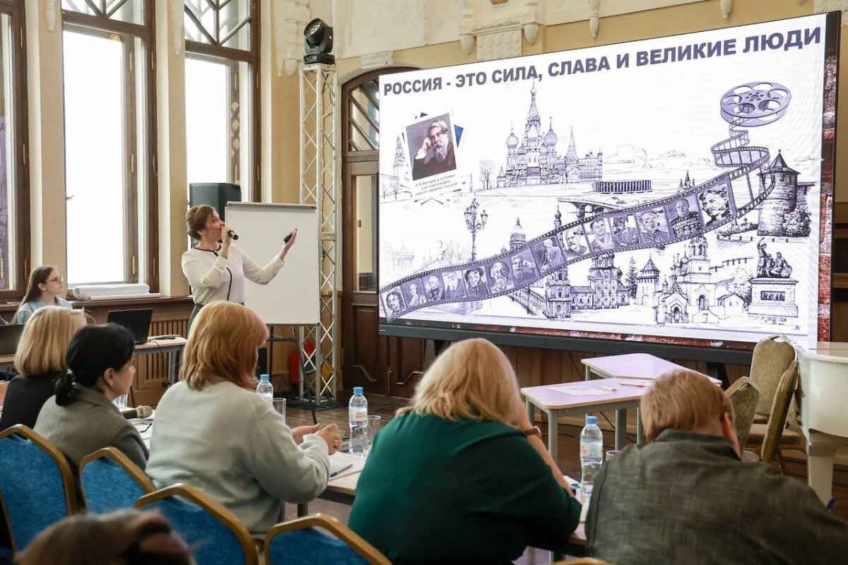    20 нижегородских педагогов вошли в финал регионального этапа «Учитель года»