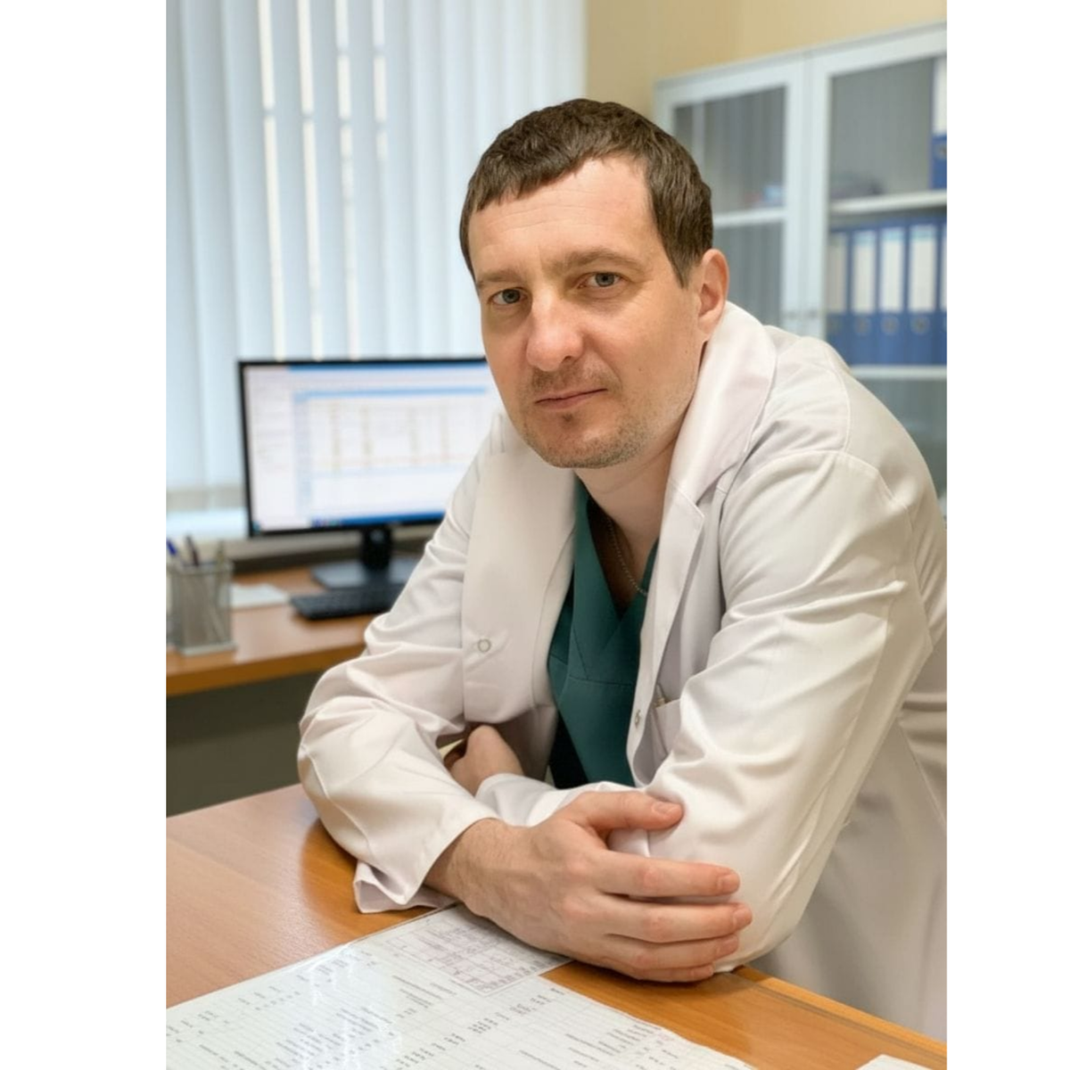 Бронников Олег Игоревич - заведующий хирургическим отделением