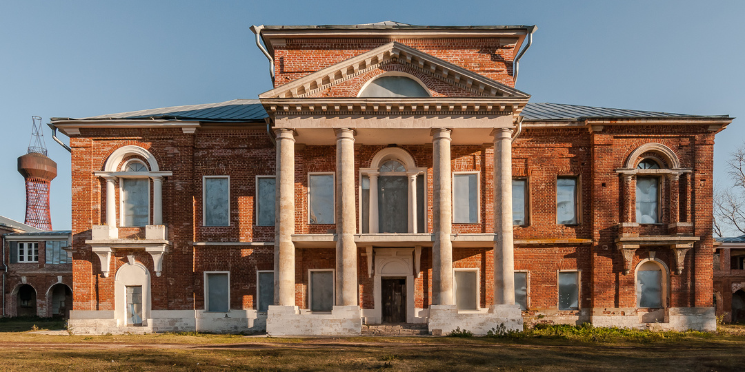За восстановлением усадьбы Полибино и её проектами теперь можно следить в режиме реального времени.