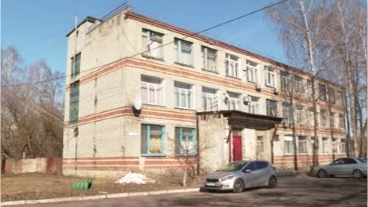    В Курске на 1-ой Агрегатной разрастается трясина