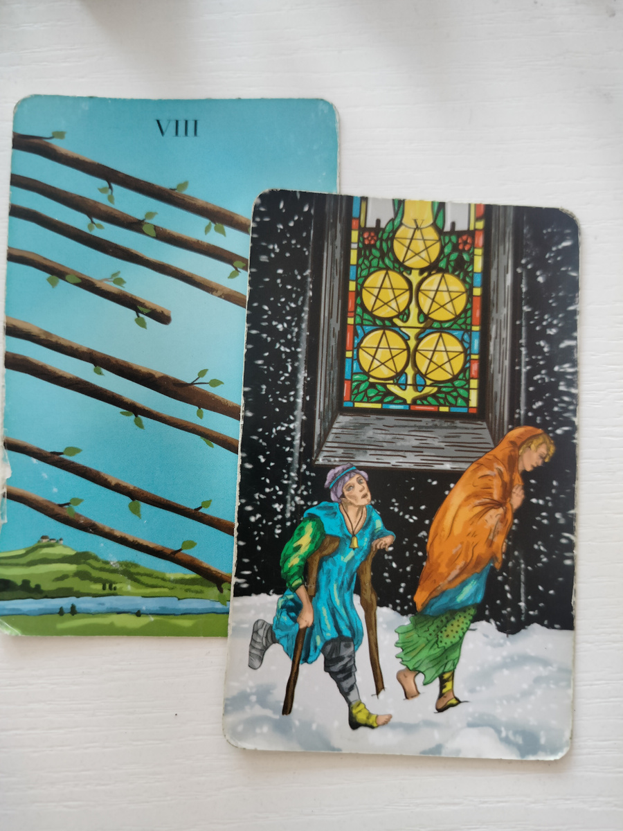 8 жезлов, 5 Пентаклей