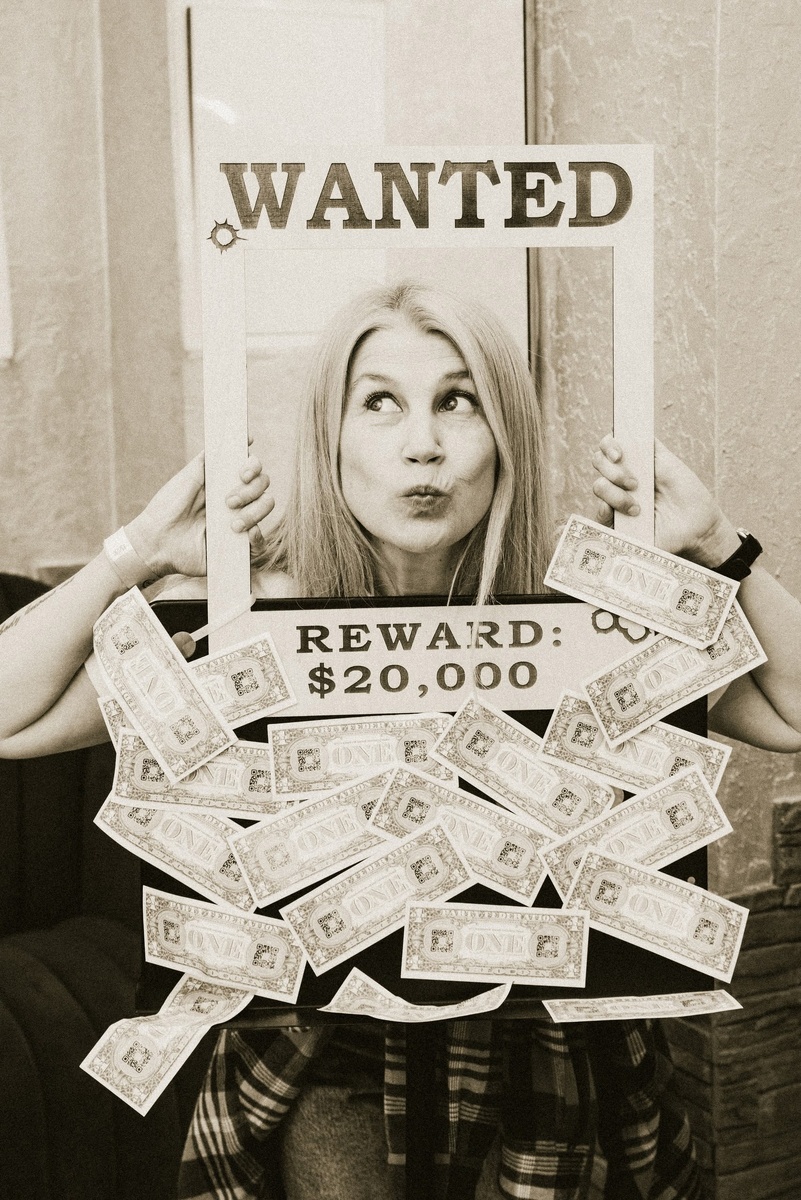 Не прячьте ваши денежки по банкам и углам 🙃