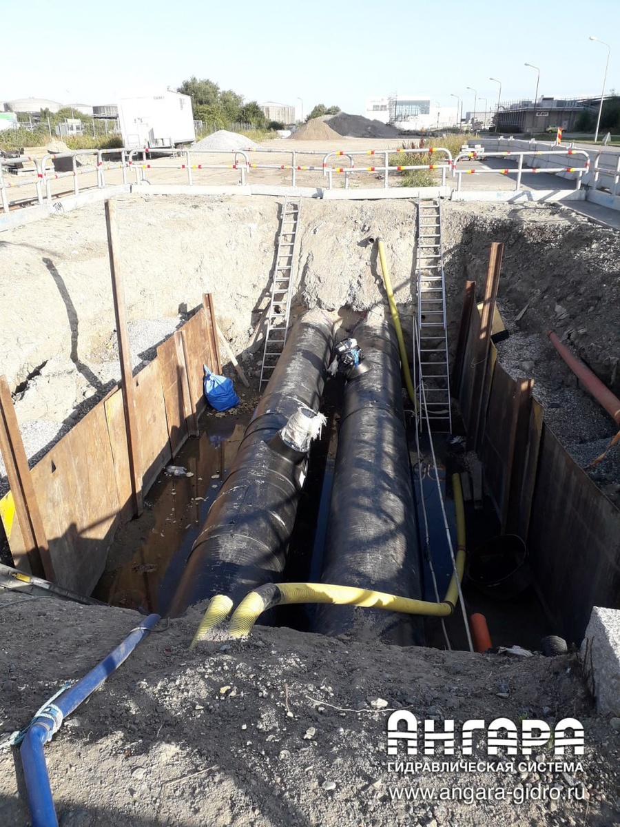 Бескамерная врезка дисковых затворов с гидроприводом DN800 PN25