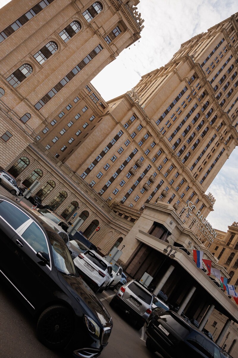 Вход. Листайте галерею вправо – там красивые фото