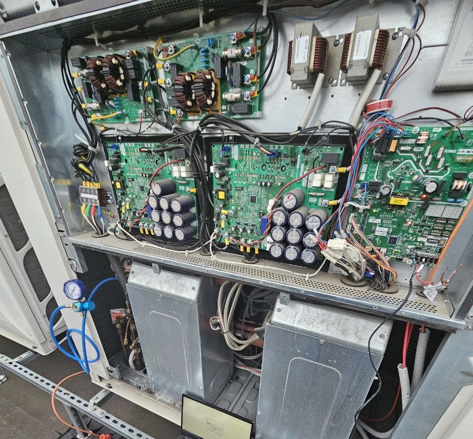 Hitachi Sigma Free RAS-FSXNSE