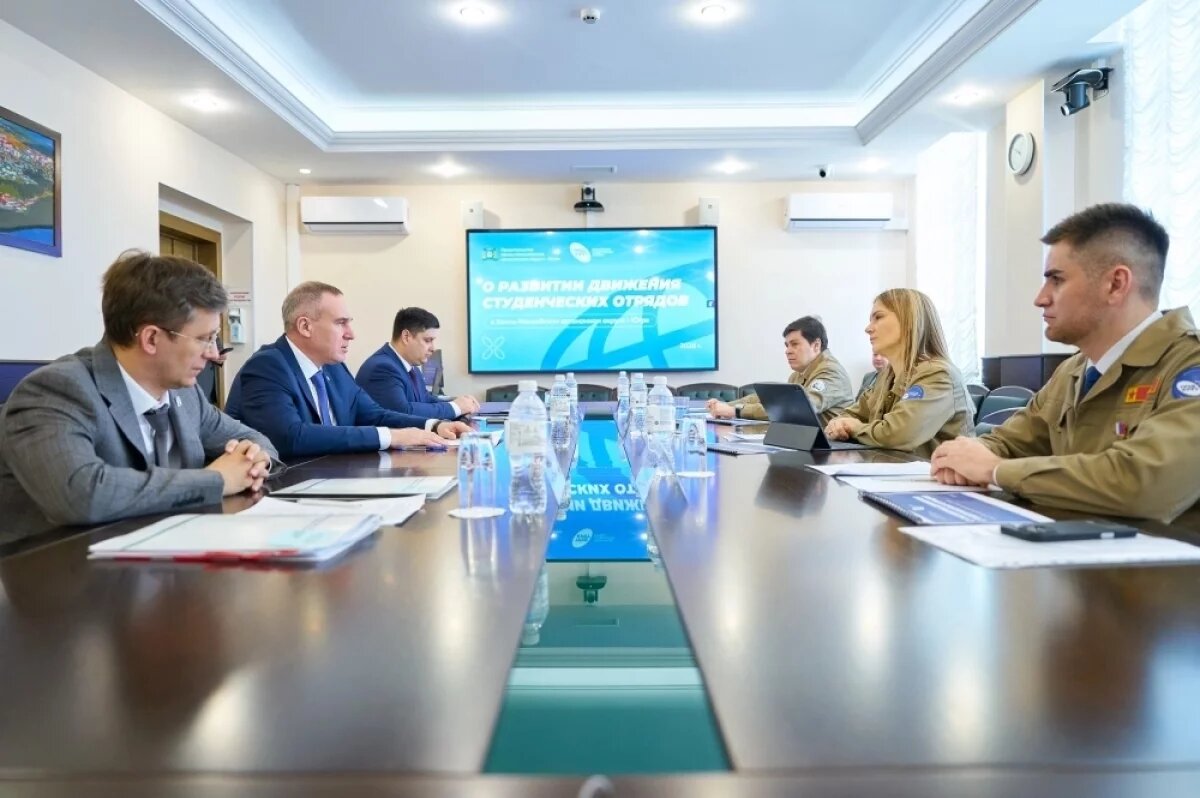    Югру с рабочим визитом посетила председатель правления РСО Юлия Дрожжина