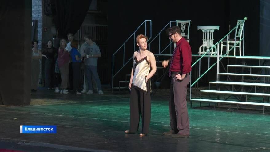 Приморцы отмечают Международный день театра