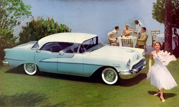 Благодаря современному дизайну и мощным двигателям Rocket V8, Oldsmobile показал свой лучший результат, поднявшись на четвертое место в рейтинге продаж в США.