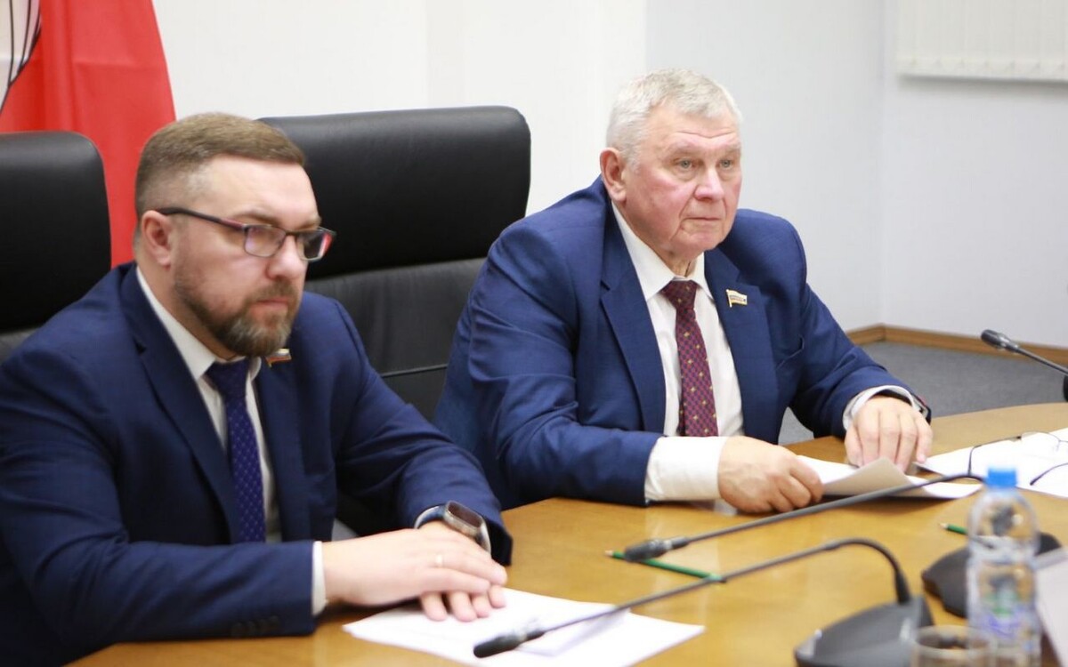    В Воронежской областной Думе высказались о состоянии дорожной отрасли региона Фото – Воронежская областная Дума