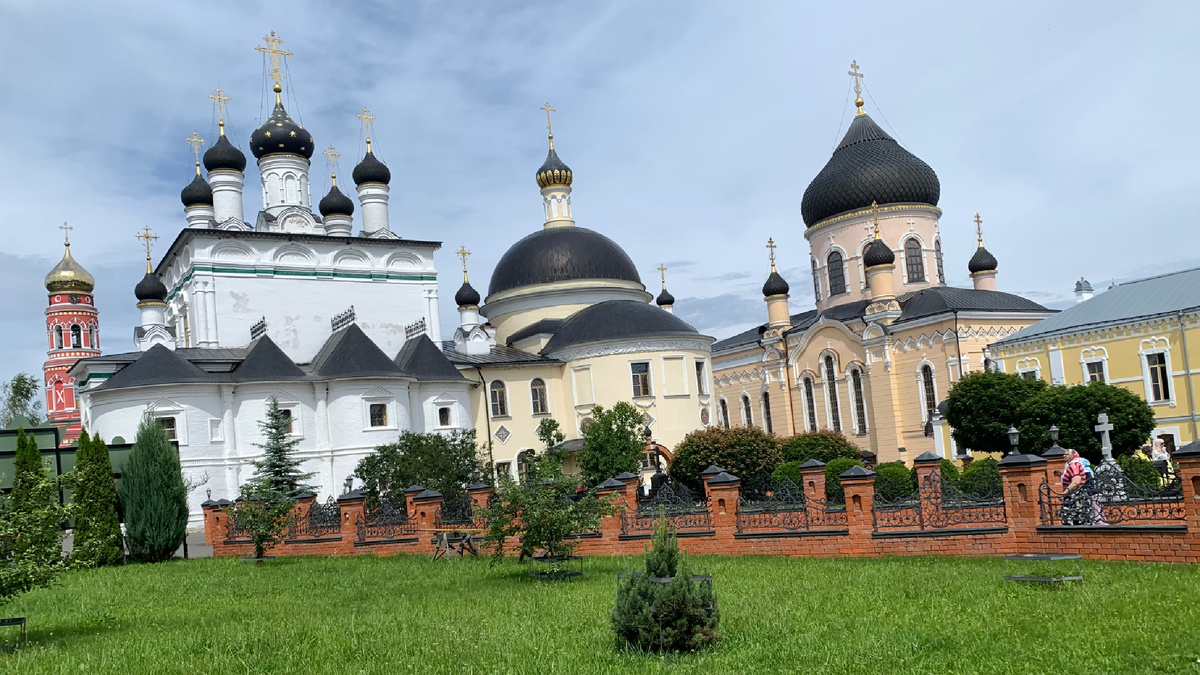 Фото автора, монастырь