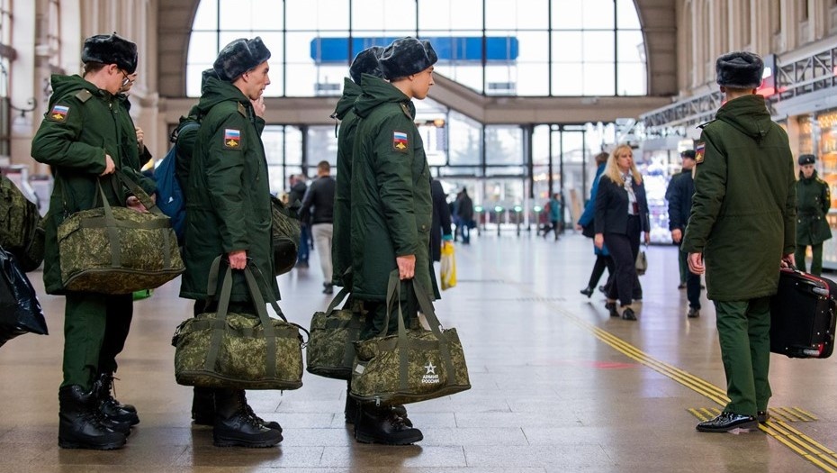    Медведев заявил, что в России нет необходимости в новой волне мобилизации Автор фото: Ермохин Сергей