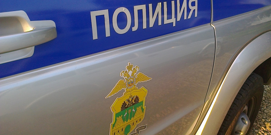 В Краснодаре иностранец обчистил сумку девушки в клубе, пока она танцевала