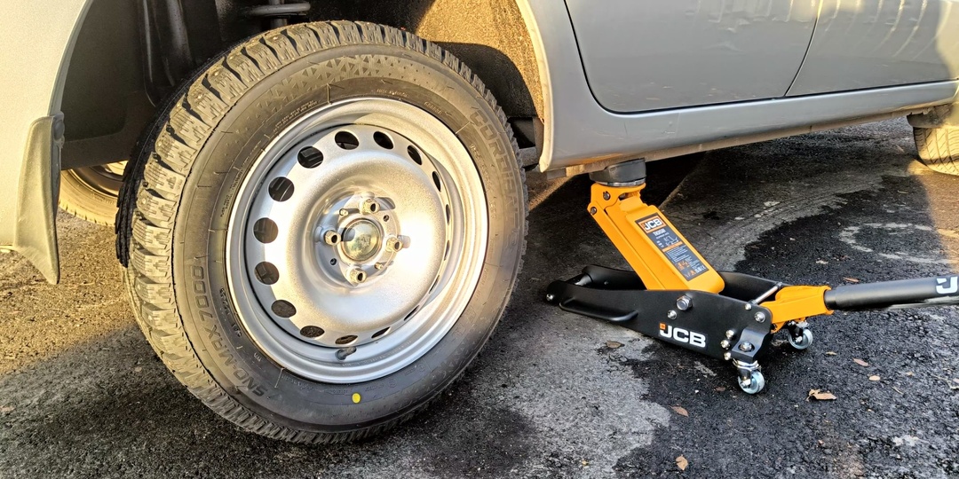 Провёл эксперимент: как изменится расход топлива на 14R и 15R резине. Делюсь результатами