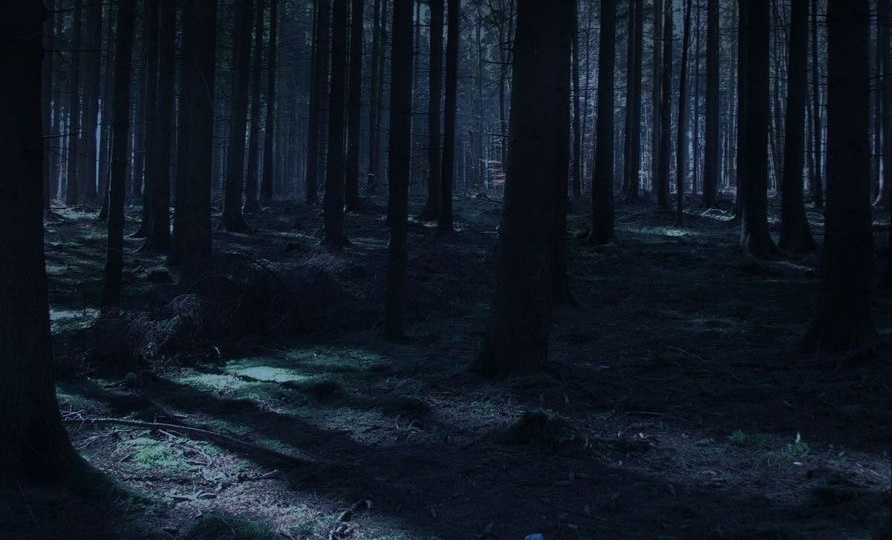 🌑 Миф о Горсти Земли: Как родилось Зло