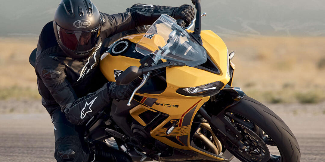 Обновленный спортбайк Triumph Daytona 660 2026