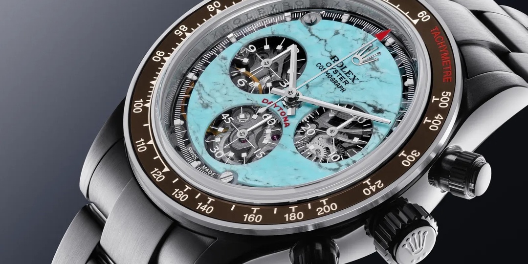 Самые яркие часовые новинки недели. Эклектичное трио Bvlgari, кастомные Rolex с аризонской бирюзой…