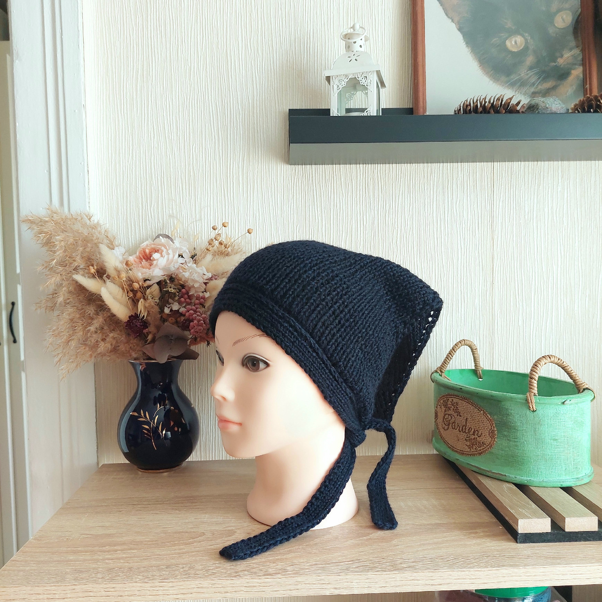 Лёгкая косыночка на весну–осень.