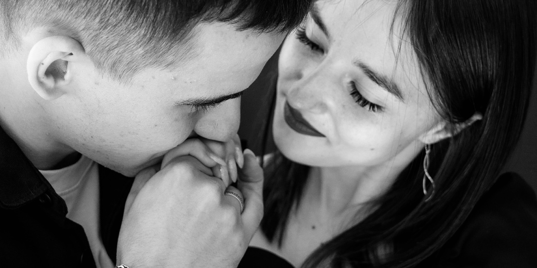 Он со мной, даже если не рядом: история одного стихотворения.