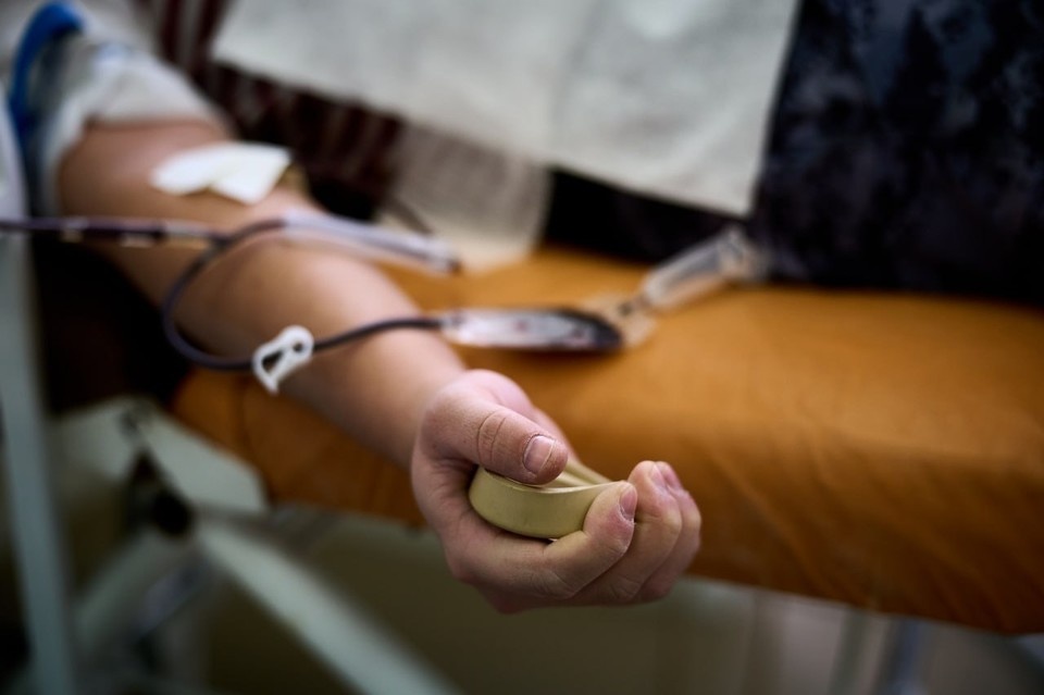    Почетным донором может стать каждый, кто безвозмездно сдал цельную кровь 40 раз или плазму крови 60 раз. Фото (архив): Росгвардия