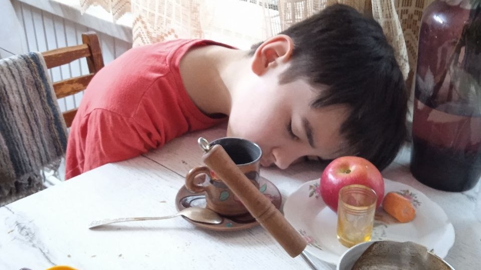 Встал, но не проснулся