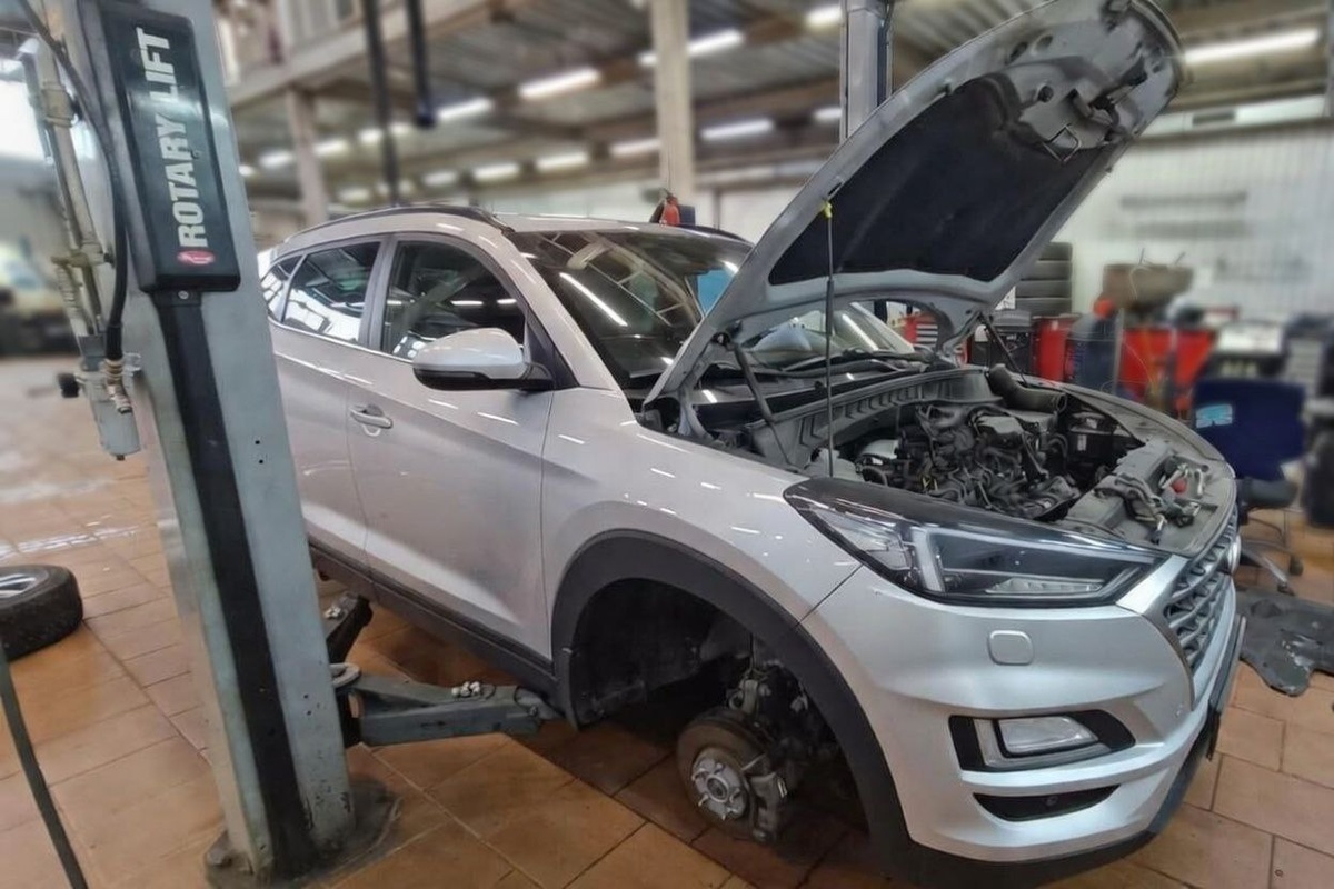 Промоем впускной коллектор Hyundai Tucson с дизельным двигателем D4HA.