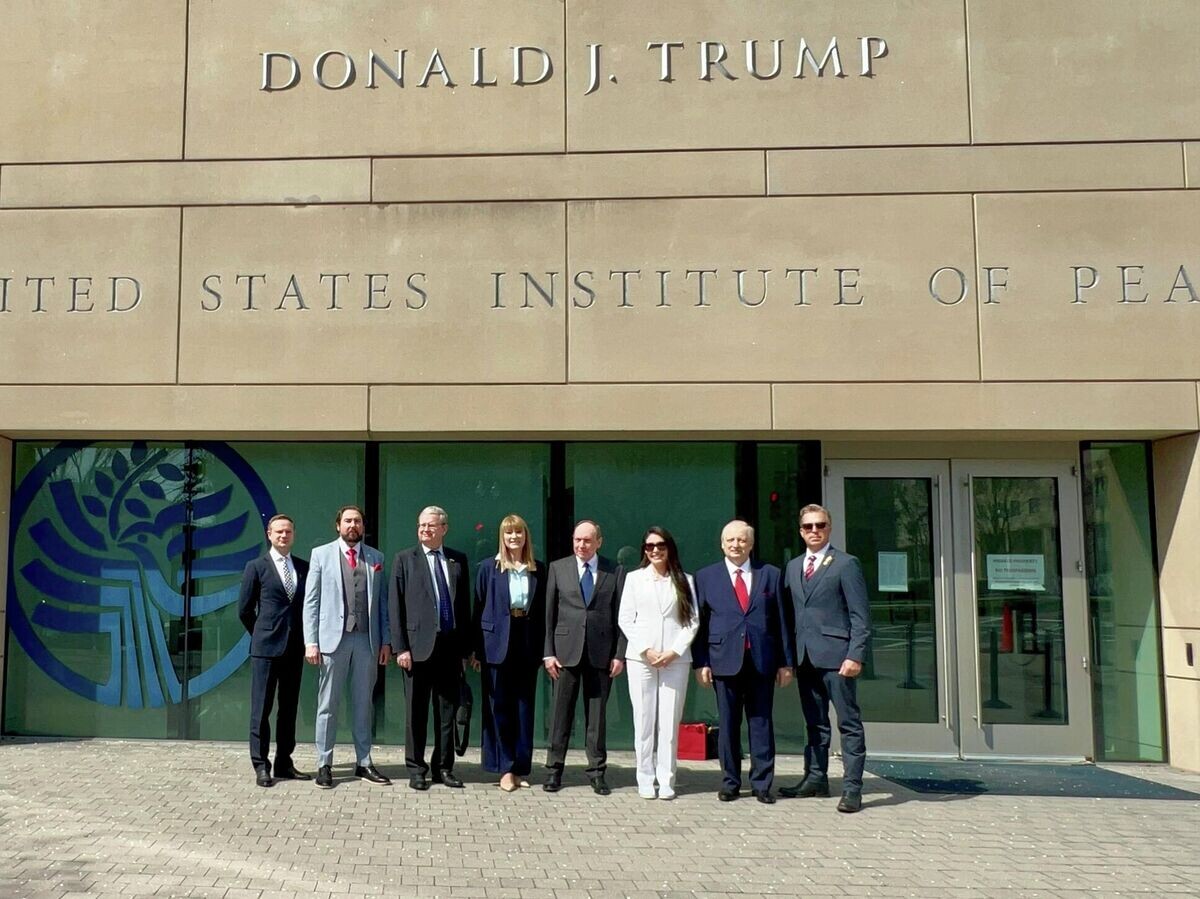    Встреча депутатов Государственной Думы РФ и конгрессменов США в Институте мира Дональда Трампа в Вашингтоне | © РИА Новости / Игорь Наймушин