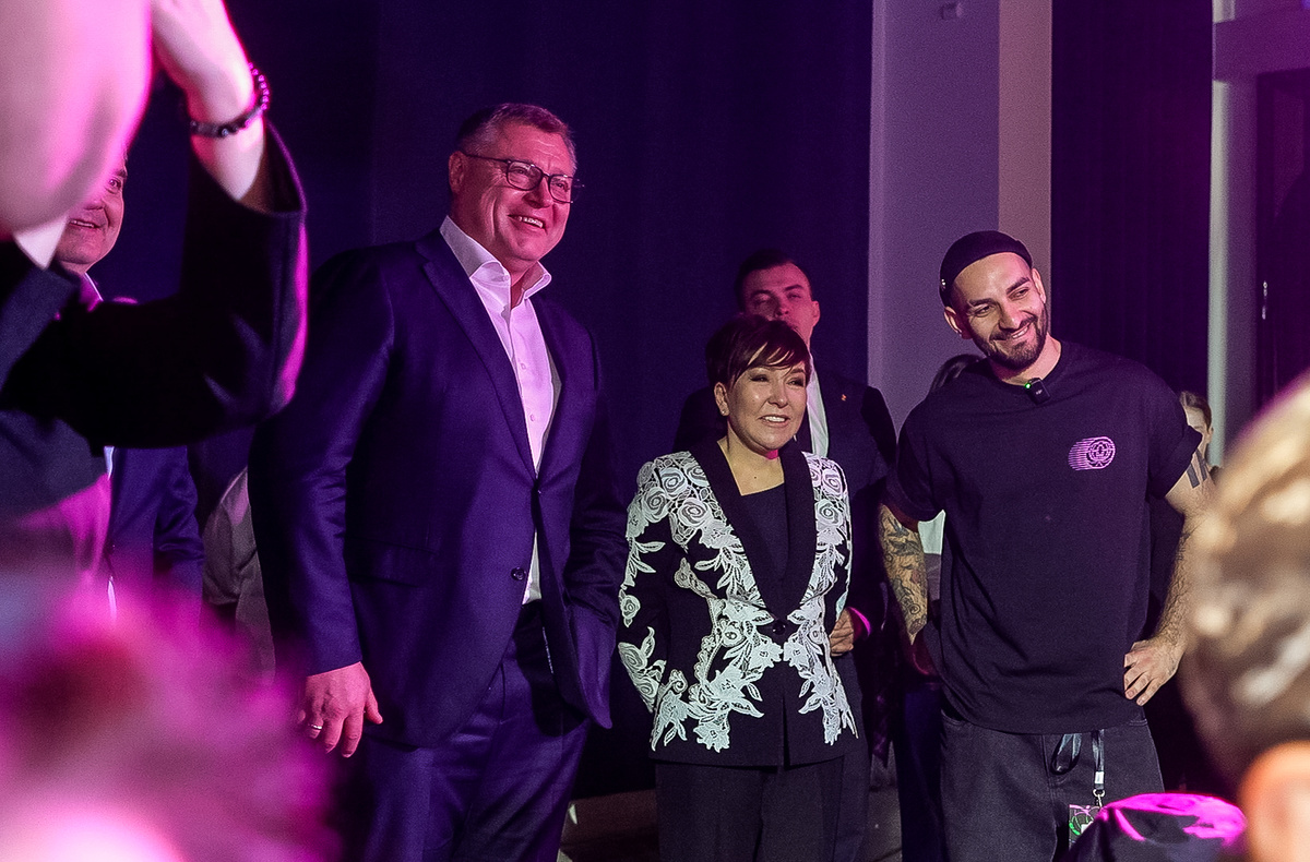     Георгий Захарян (справа) на фестивале LOTUS FEST / LOTUS FEST