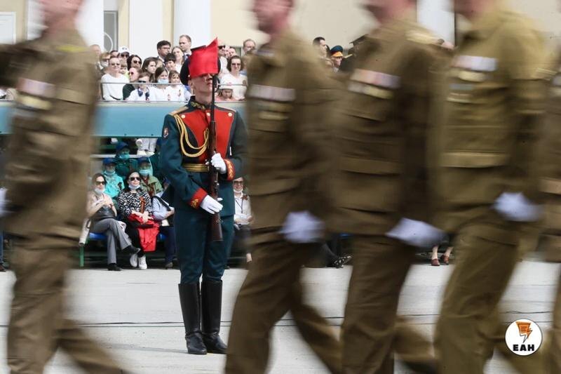    ЕАН. Парад Победы