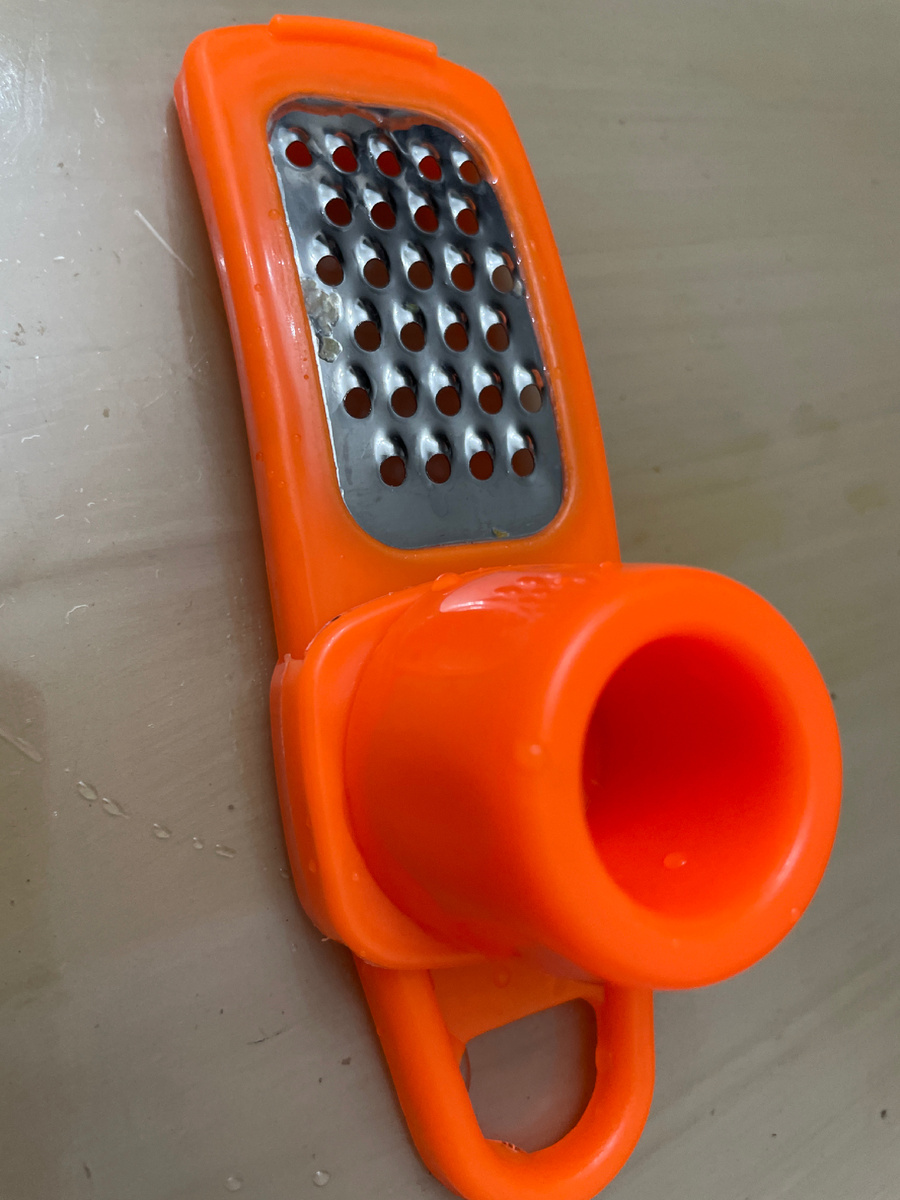 Подруга подарила на 8 марта. Продаются на Озоне и цена смешная всего- то 115 рублей.