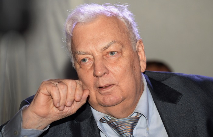 Почему отказалась от наследства 32 млн дочь Державина, и Как живёт семья через 8 лет после его смерти